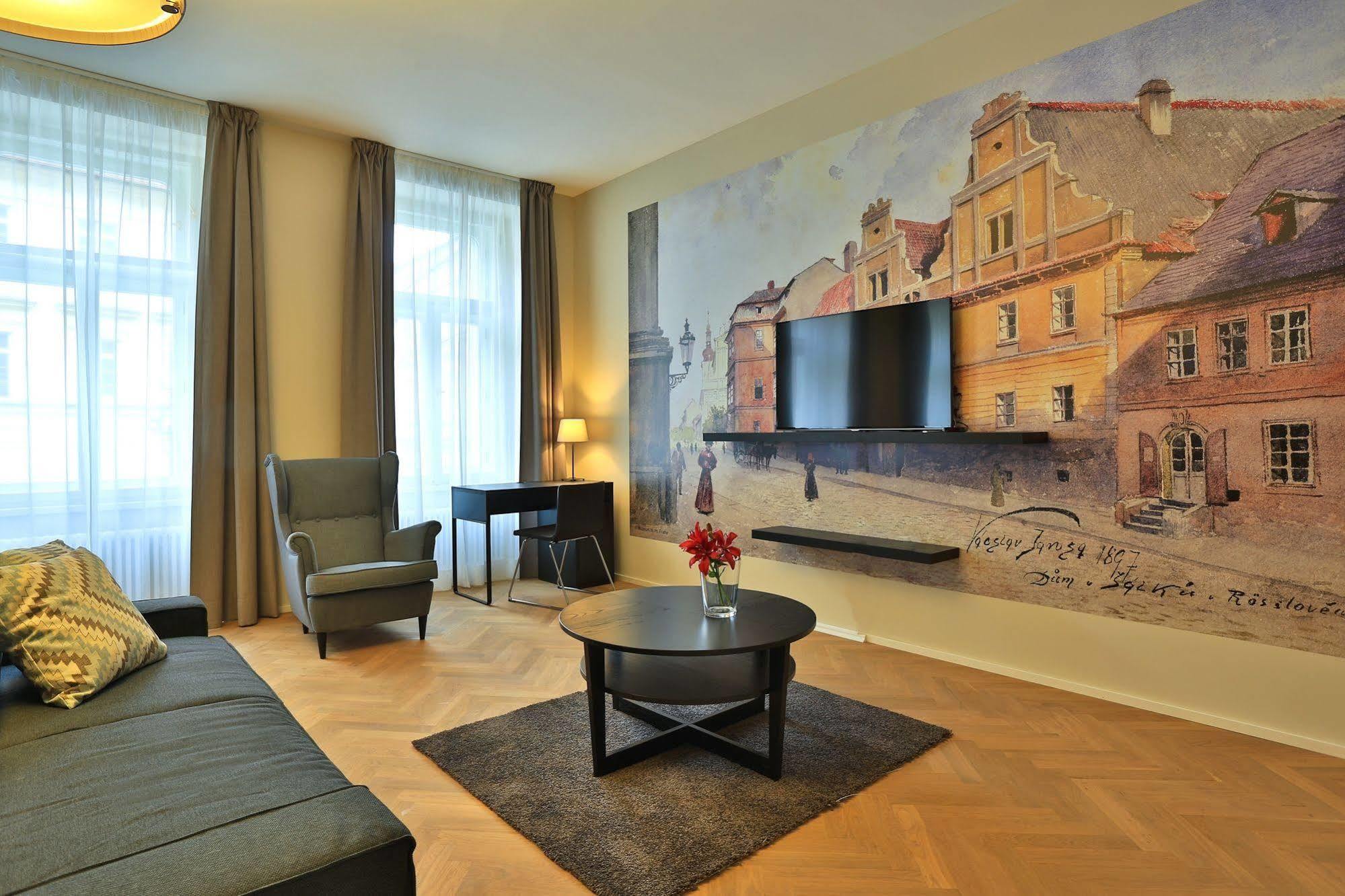 James Hotel & Apartments Praga Zewnętrze zdjęcie